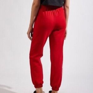 Aqe fashion jogger in red size xl